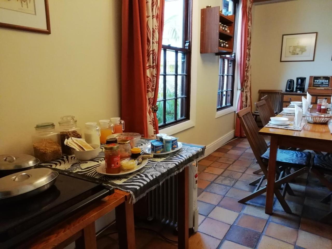 Newlands Gasthuis 3*